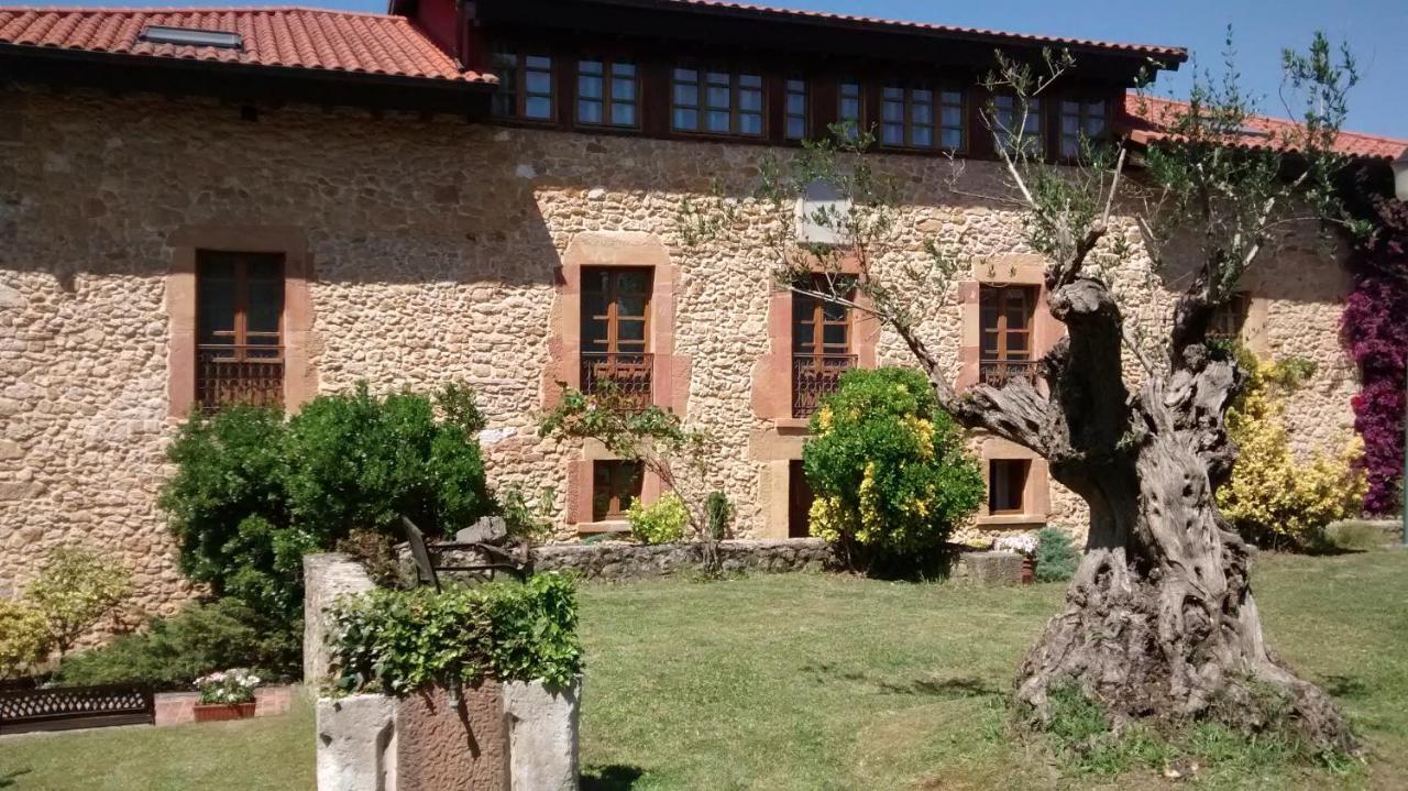 Hotel Palacio De La Vinona Oviedo Exteriör bild