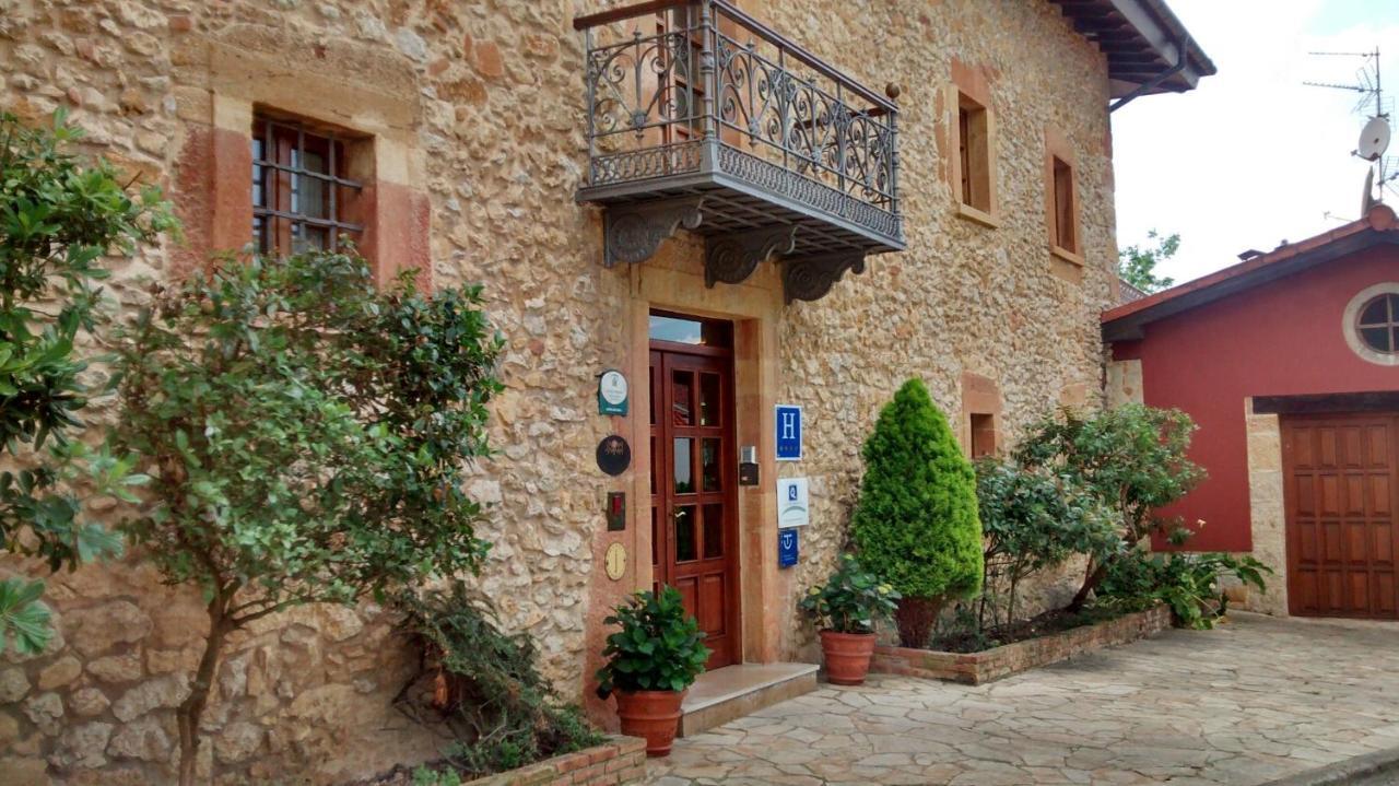 Hotel Palacio De La Vinona Oviedo Exteriör bild